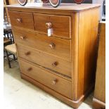 A Victorian mahogany chest of drawers, width 117cm, depth 48cm, height 118cm