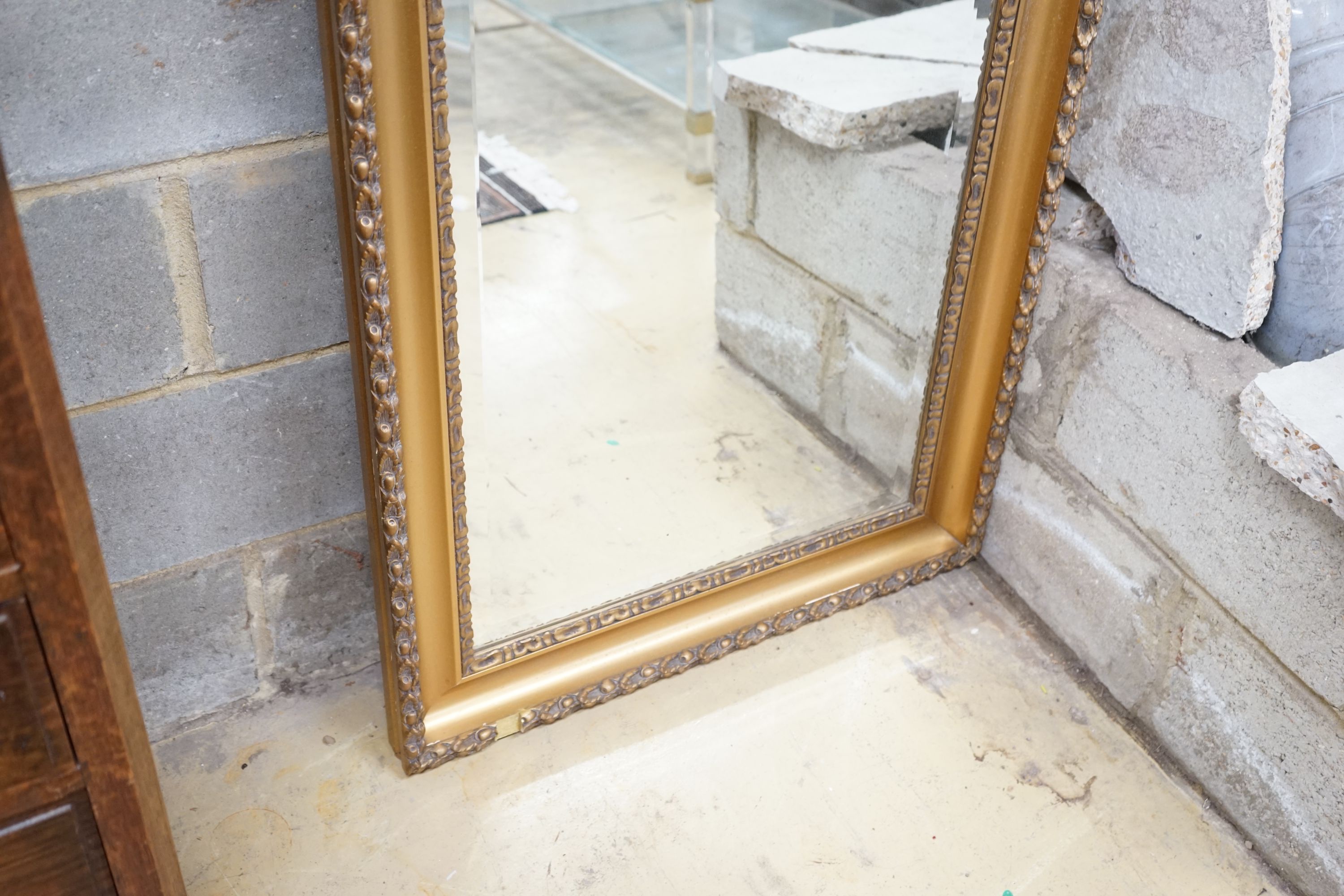 An early 20th century rectangular gilt frame four plate wall mirror, width 78cm, height 137cm - Image 3 of 4