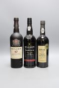 5 bottles of Cruz Porto vintage 1989, 3 bottles of Warres Warrior Special Reserve port and a