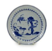 A Chinese blue and white ‘crane and pine’ dish, Transitional period, 15.7 cm diameterTypical small