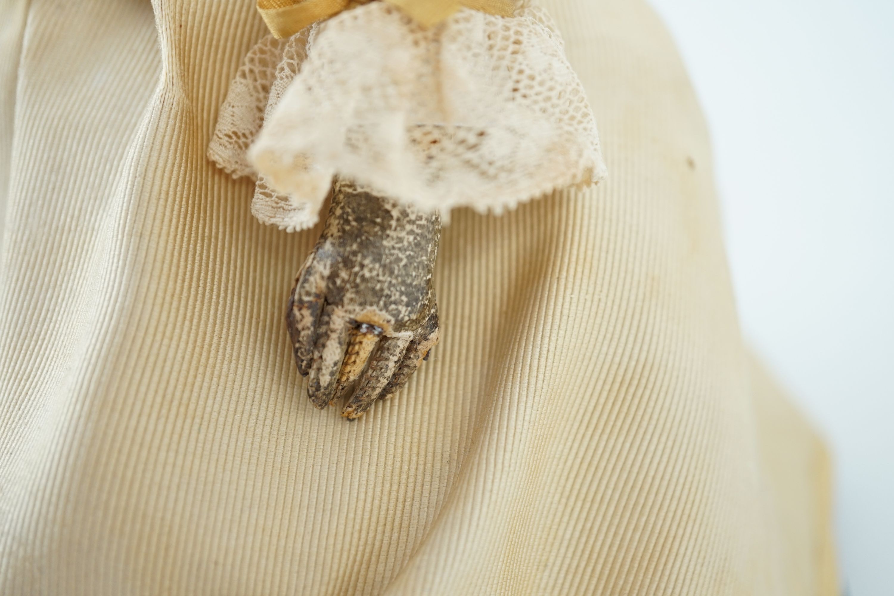 An S.G. bisque shoulder head French fashion doll c.1875, cork pate mohair wig attached, swivel neck, - Image 9 of 11