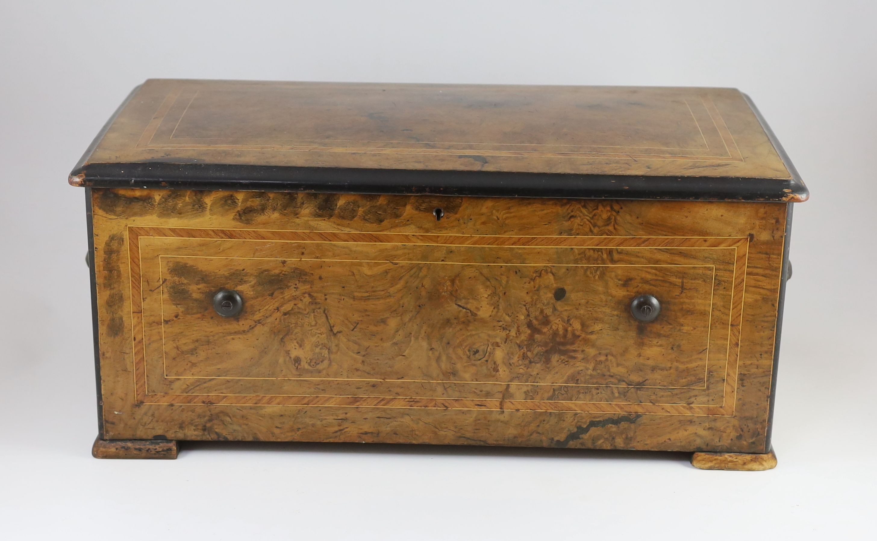 A 19th century Swiss ten air inlaid walnut musical box, in plain rectangular case, the movement with - Image 4 of 5