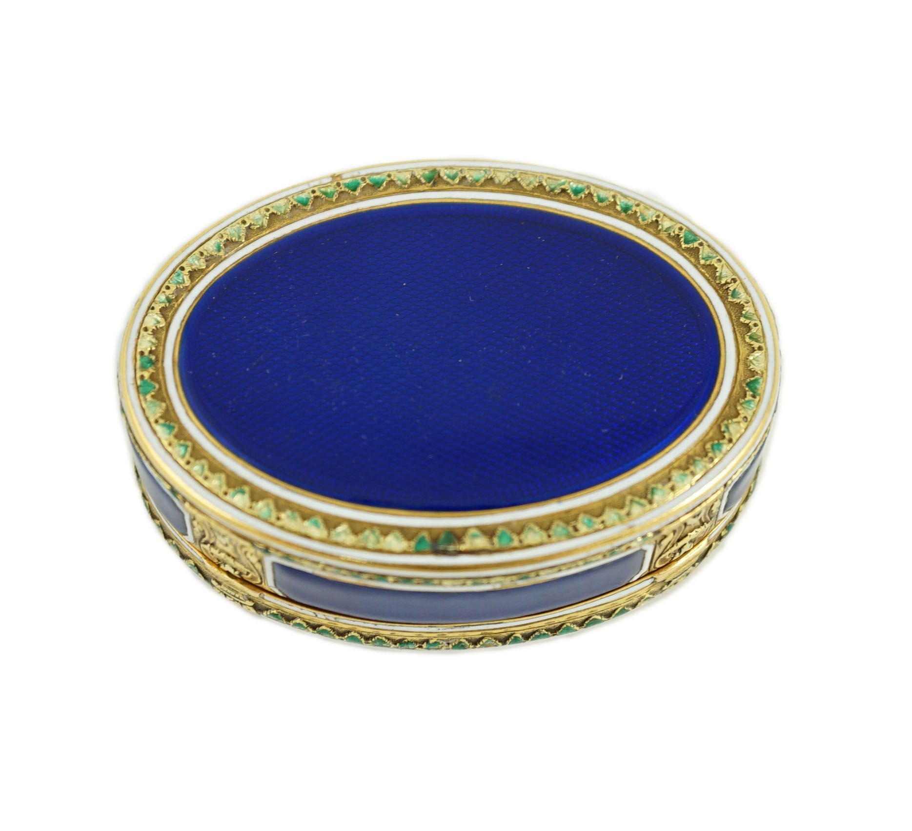 A late 18th/early 19th century French? gold and polychrome enamel oval snuff box, the central - Image 10 of 12