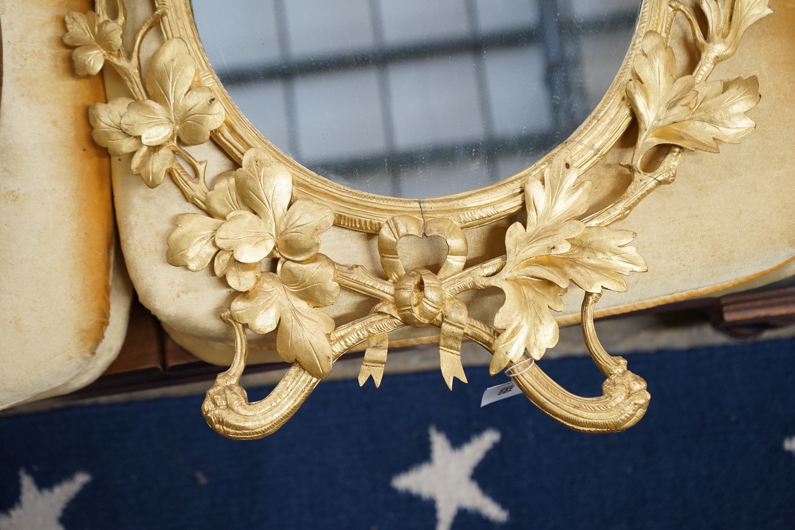 A Victorian oval carved giltwood wall mirror, width 49cm, height 66cm - Image 2 of 3