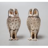 A modern novelty silver condiment, modelled as an owl and a similar unmarked companion, 52mm