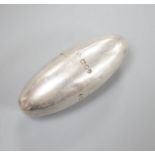 A late Victorian silver egg shaped scent flask, Sampson Mordan, London, 1884, 39mm.