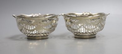 A pair of Edwardian Scottish pieced silver bonbon dishes, Hamilton & Inches, Edinburgh, 1902,