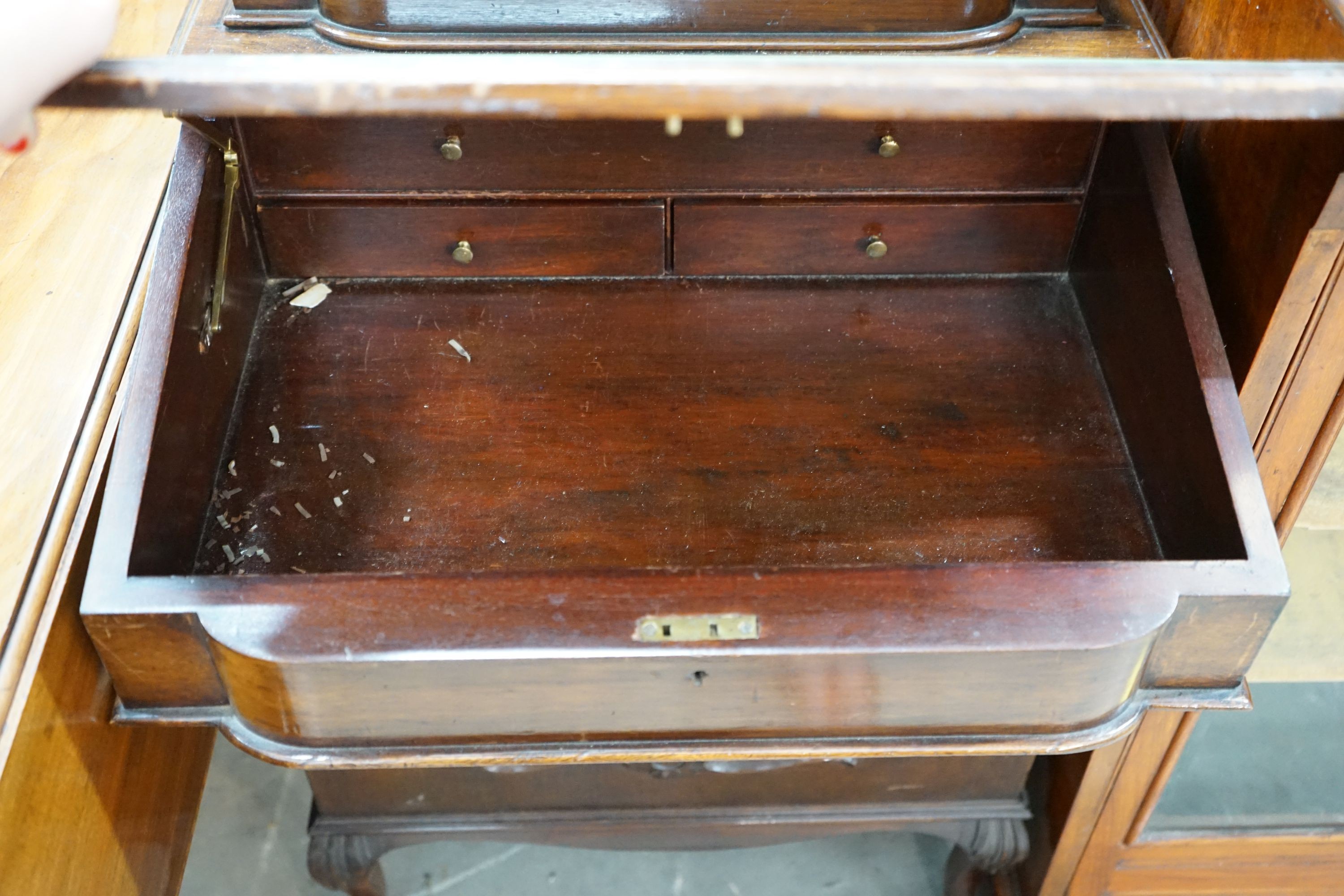 A late Victorian mahogany Davenport, width 56cm, depth 52cm, height 90cm - Image 4 of 4