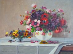 Karl Vukovic (1897-1973), oil on canvas, Still life of flowers on a table top, signed, Stacy Marks