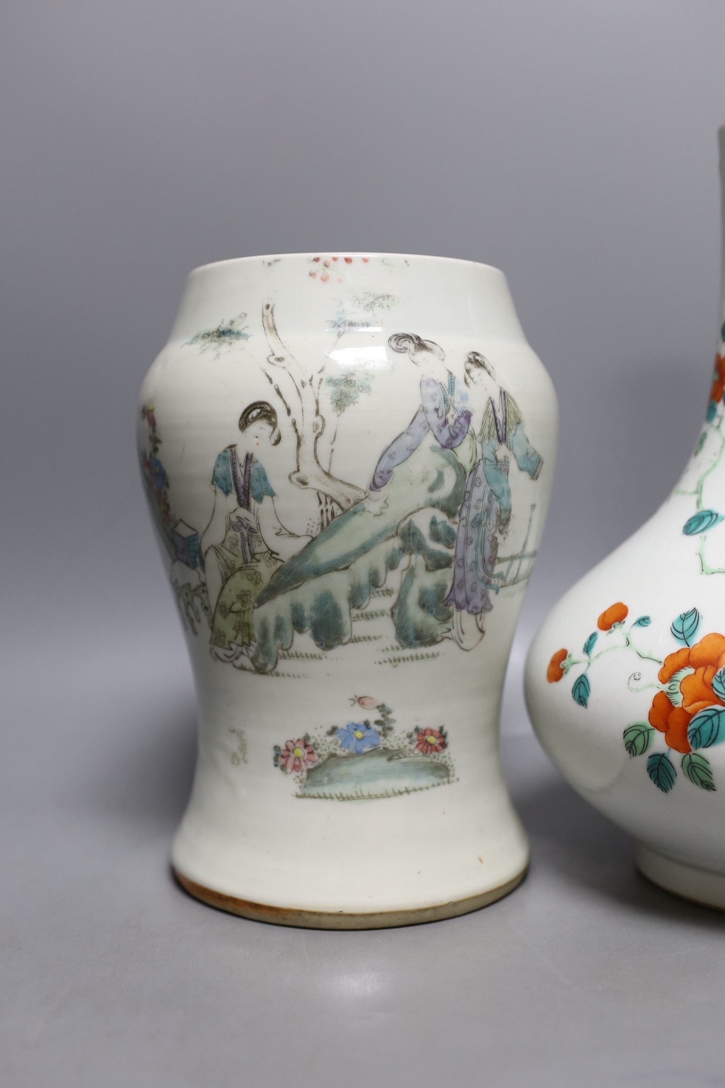 A Chinese enamelled porcelain bottle vase, 25cm high, together with a Chinese porcelain baluster - Image 2 of 7