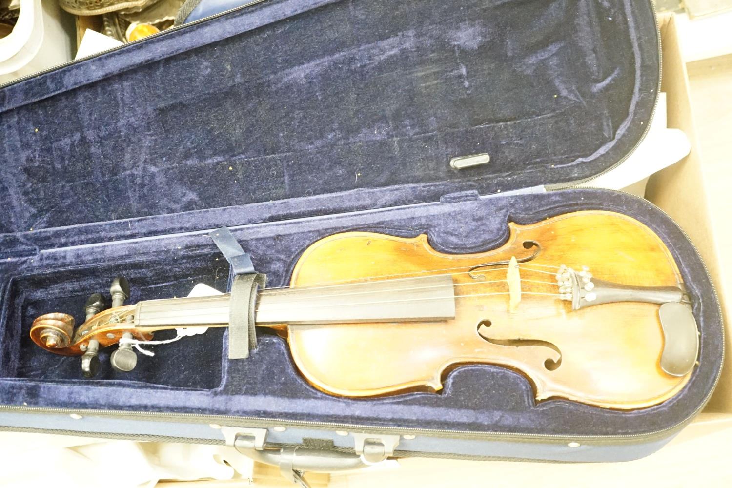 A 19th century German violin stamped Hopf, cased - Image 5 of 8