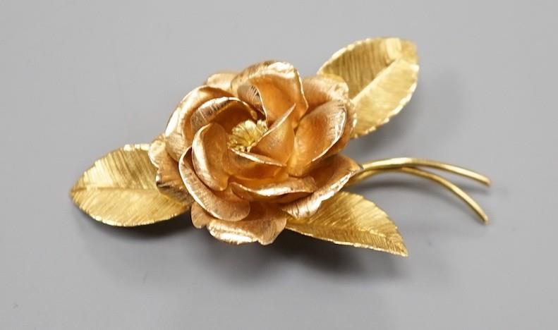 A 1960's 18ct gold brooch, modelled as a rose, maker T&D, 54mm, 11.3 grams. - Image 2 of 4
