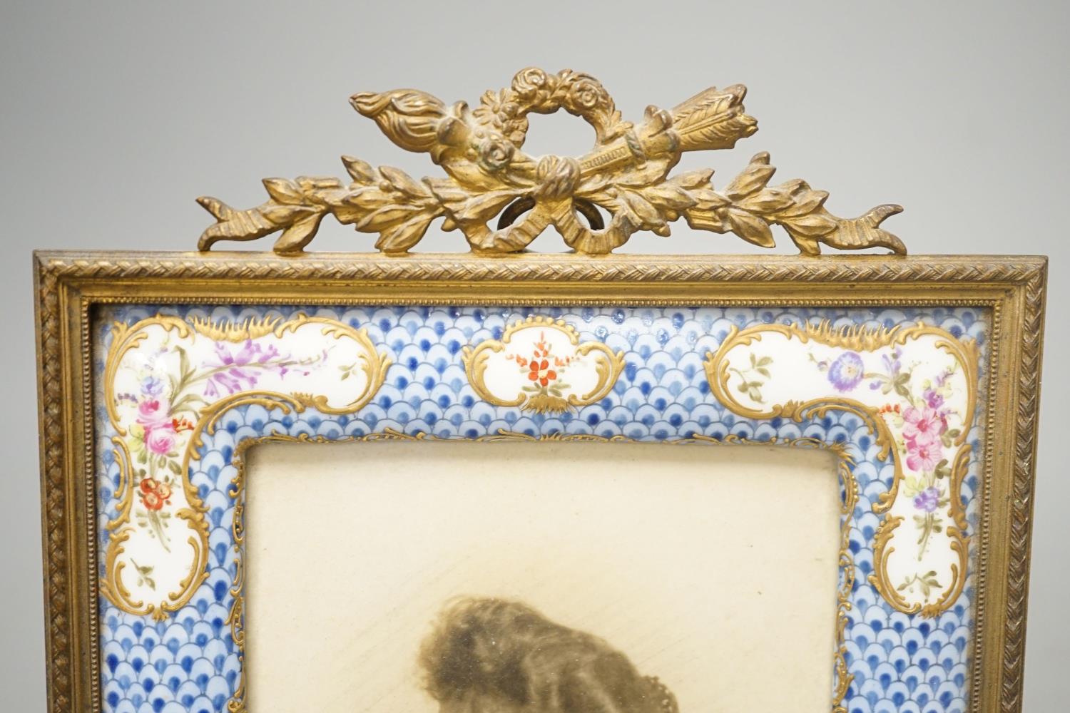 A late 19th century Dresden porcelain and ormolu mounted easel frame, height 23cm - Image 2 of 4