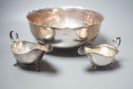 An Edwardian silver fruit bowl by Mappin & Webb, London, 1901, diameter 25.5cm and two later