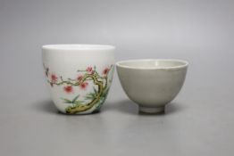 A Chinese internally moulded porcelain cup and a famille rose cup7cms high