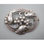 A Georg Jensen sterling 'Moonlight Grapes' oval brooch, no. 101, 42mm.