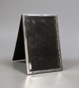 A small modern sterling mounted rectangular mirror, retailed by Asprey, London, 15.4cm.