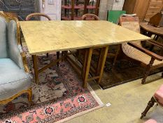 An early 19th century Swedish drop leaf dining table, length 173cm extended, depth 110cm, height