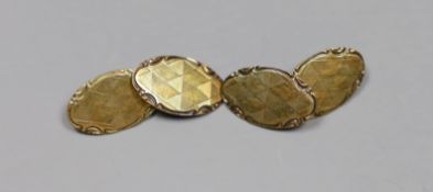 A pair of Austro-Hungarian 585 yellow metal oval cufflinks, 7.6 grams.**CONDITION REPORT**PLEASE