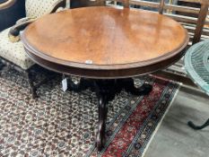 A Victorian circular mahogany breakfast table, diameter 106cm, height 71cm**CONDITION REPORT**PLEASE