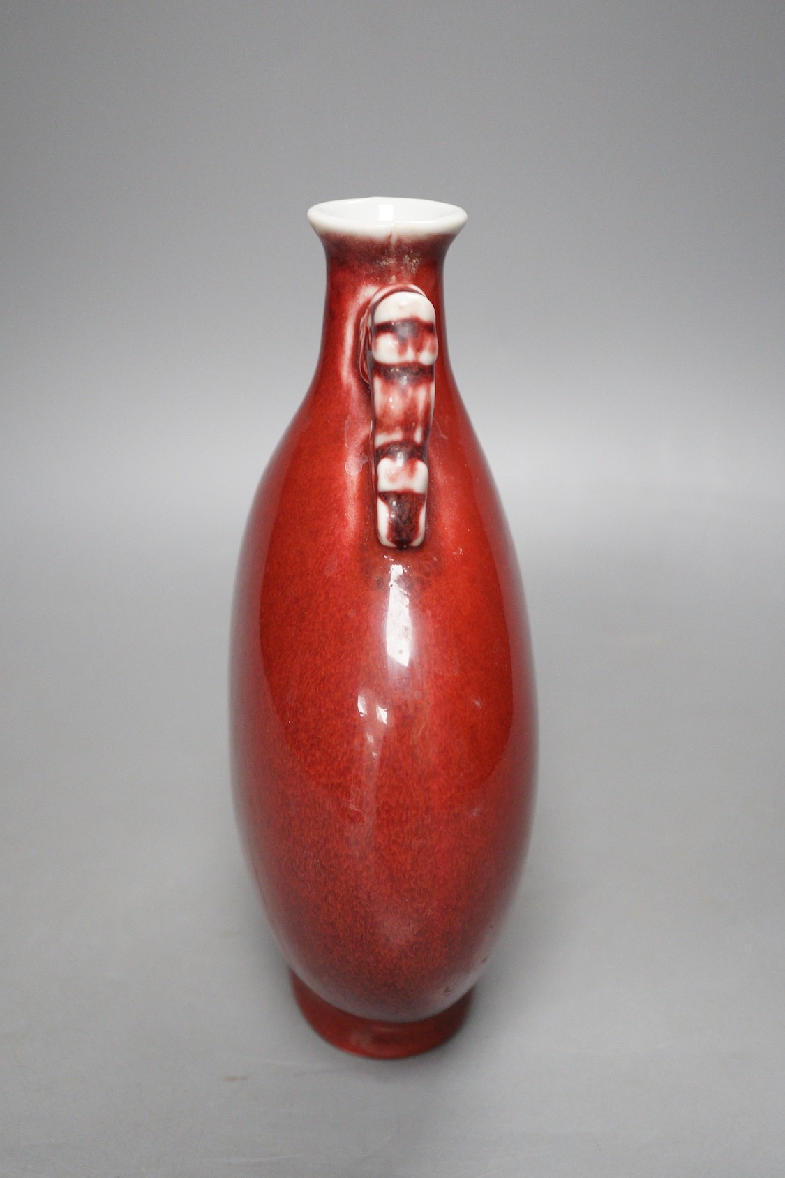 A Chinese sang de boeuf moonflask, 20.5cm - Image 2 of 4