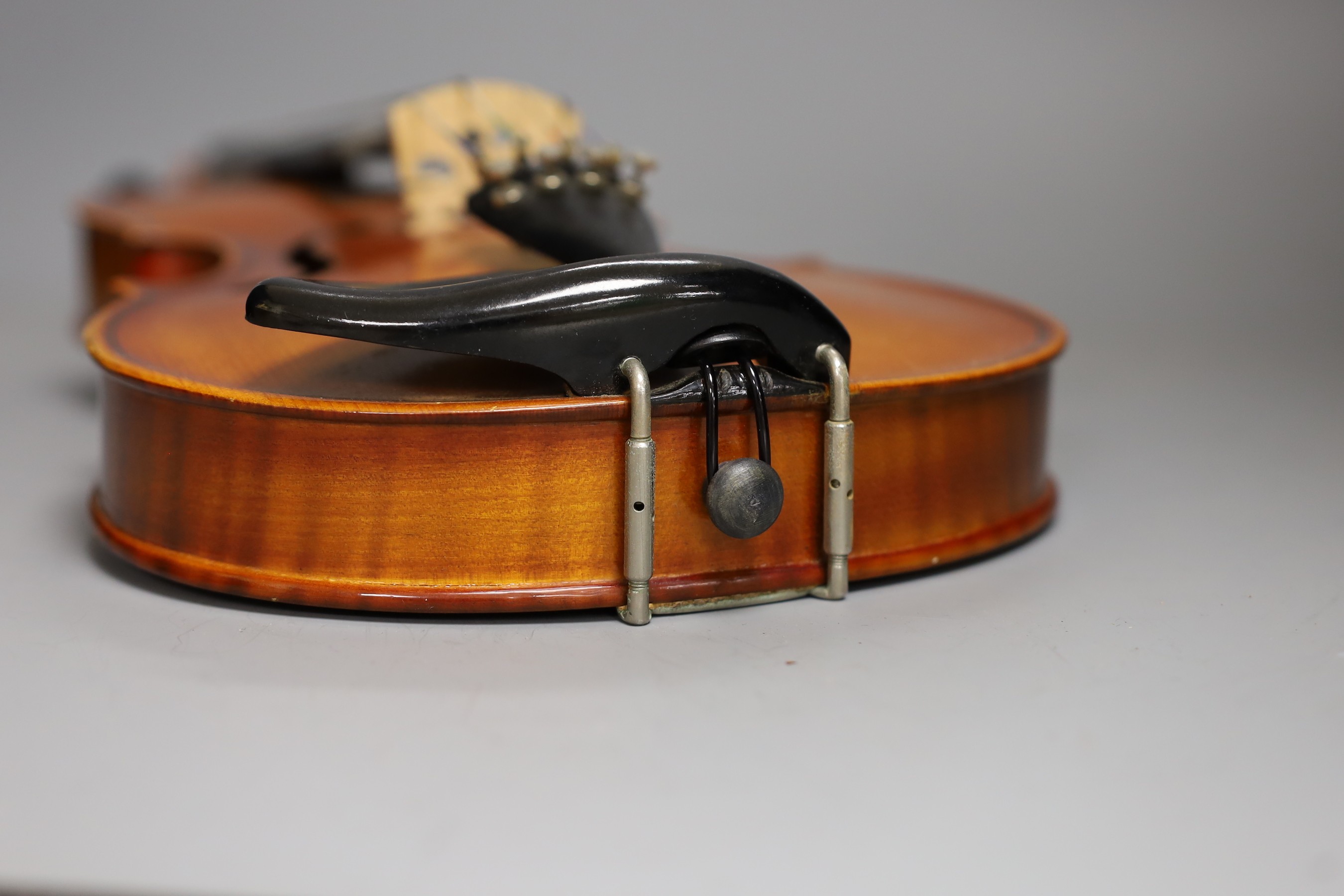 A cased child's violin and bow with ivorine tip, violin 55cms long, - Image 9 of 10
