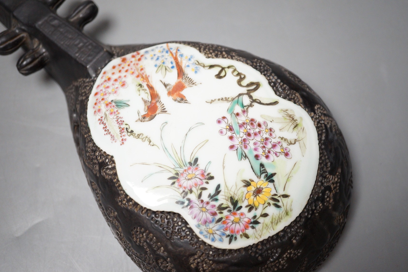 A Chinese wall model of a musical string instrument (Pipa?) with painted porcelain inset, 27cm long - Image 2 of 4