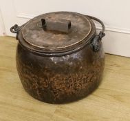 A large Victorian copper cauldron, 30cm tall