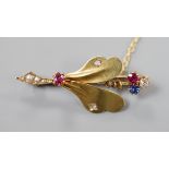 An Edwardian yellow metal, ruby sapphire, seed pearl and diamond set leaf brooch, 39mm, gross weight