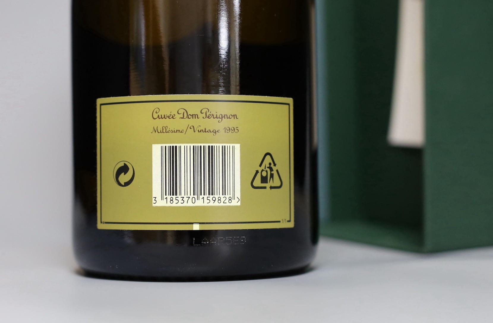 A cased bottle of Cuvée Dom Pérignon vintage 1995 - Image 2 of 2