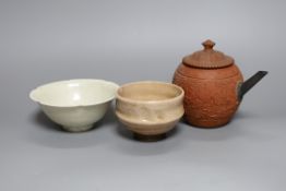A Chinese Yixing teapot, 12cm tall, and two other Chinese ceramic bowls