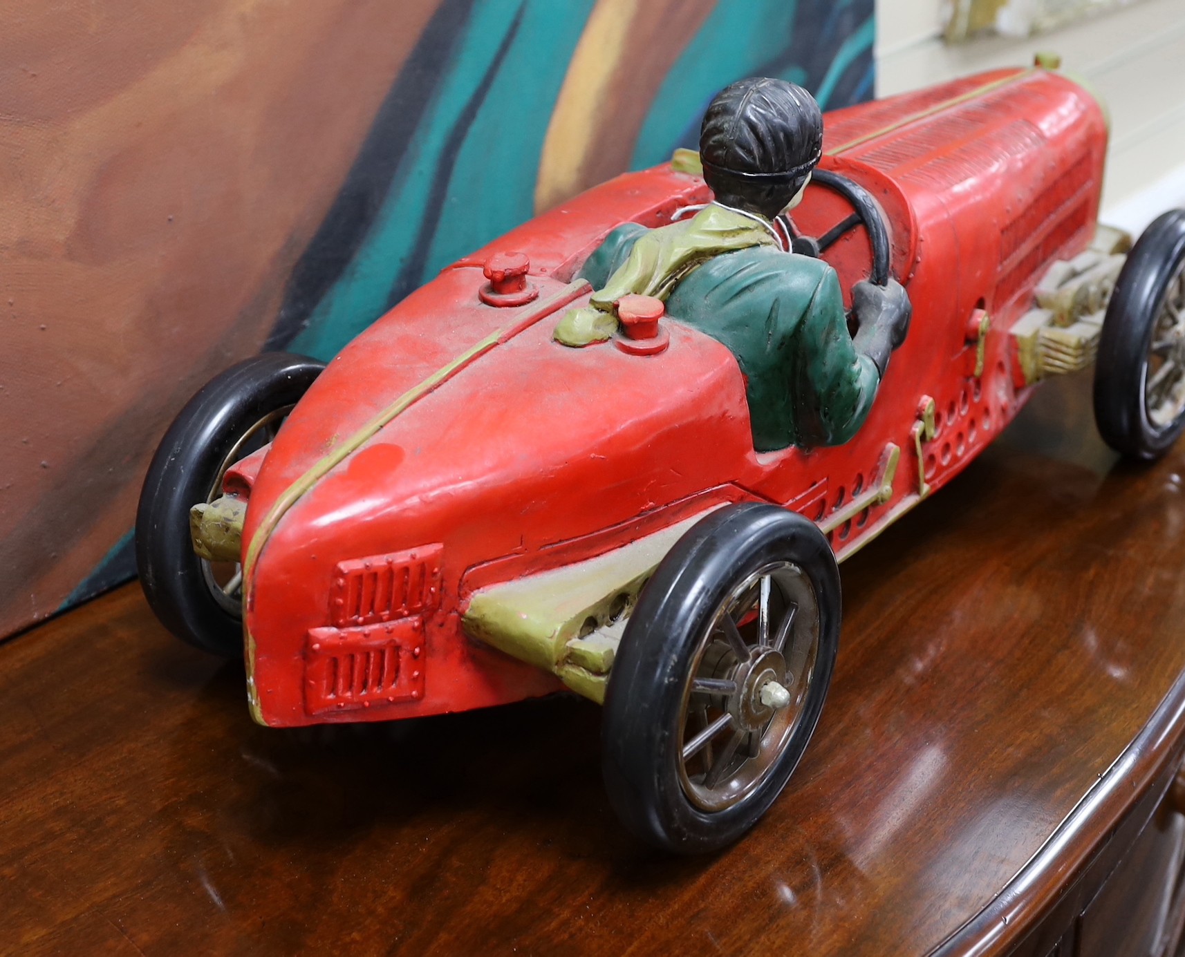 A resin model of an early 20th century Grand Prix racer in a Bugatti type 35 - Bild 4 aus 4
