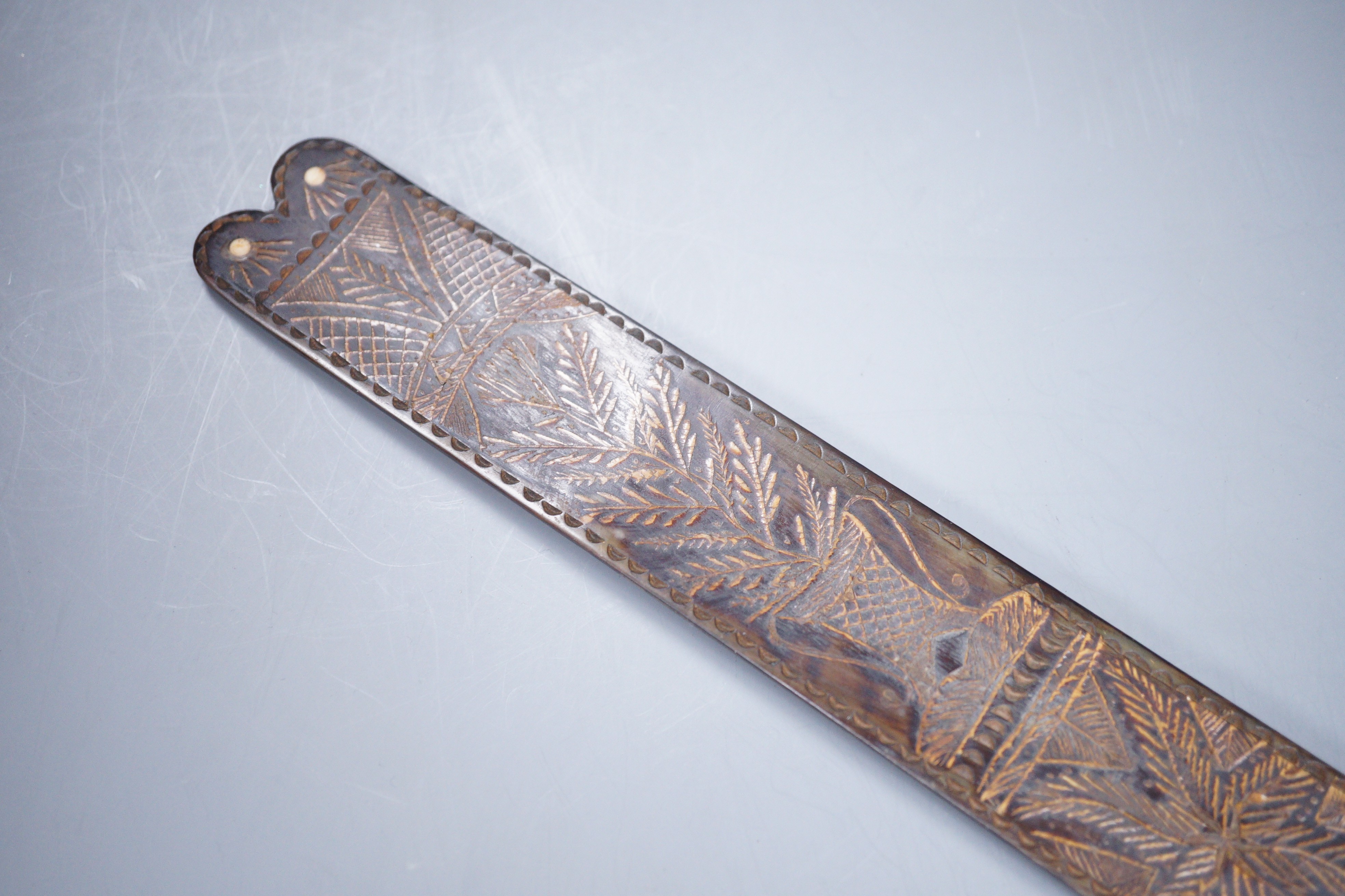 A 19th century carved horn page turner with bone inset roundels, 30.5cm - Image 5 of 6