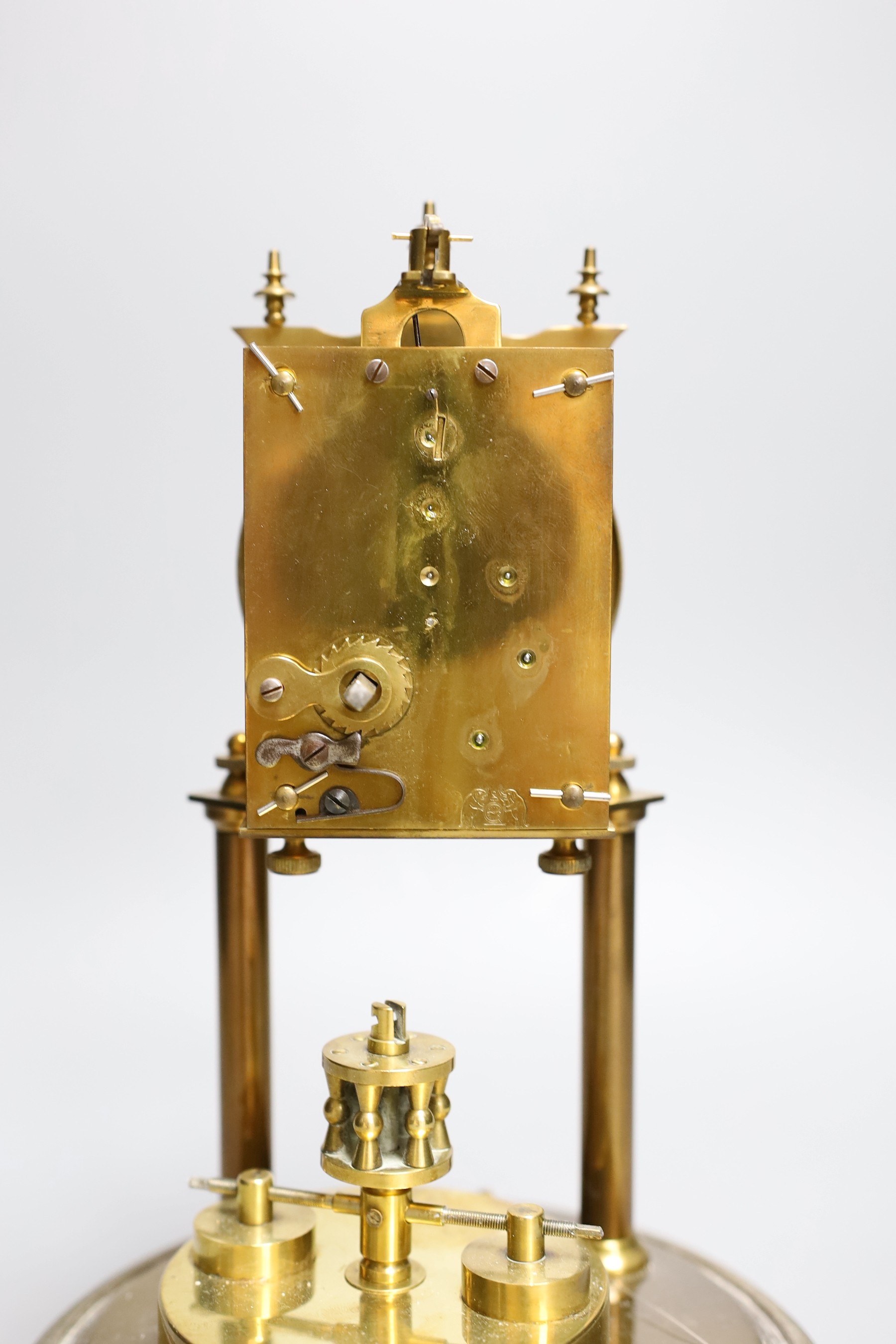 A German 400 day brass mantel timepiece, under a glass dome, 30cm total - Image 3 of 4