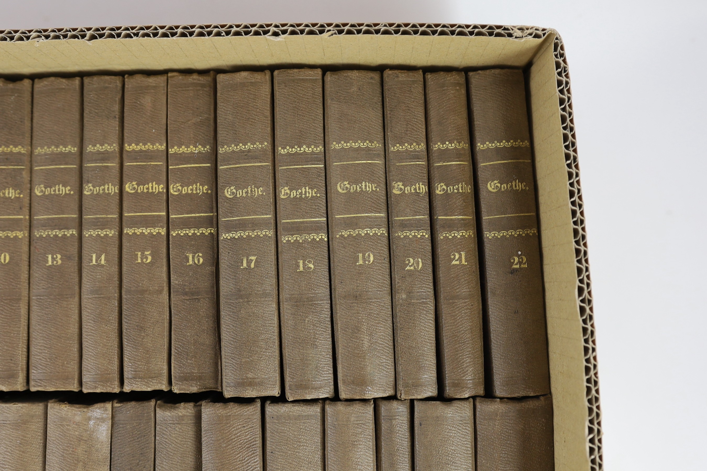 ° ° Goethe, Johanna Wolfgang - The Works in German, 35 vols (of 40), 12mo, half cloth, gilt embossed - Image 4 of 7