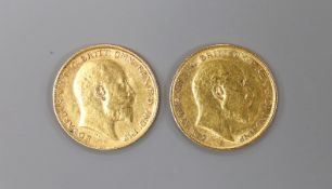 Two Edward VII gold half sovereigns, 1907 & 1910.