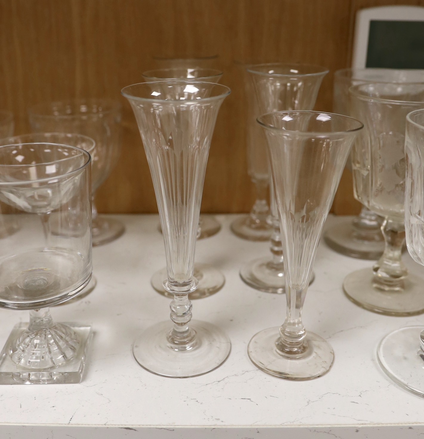 A group of ale and wine glasses including a 'lemon- squeezer' rummer (17) - Image 4 of 4