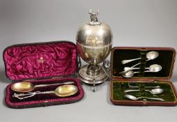 A set of six George V silver teaspoons and tongs, 3oz, a cased pair of Victorian silver gilt apostle