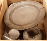 Assorted pewter wares, to include trays, jugs, etc.