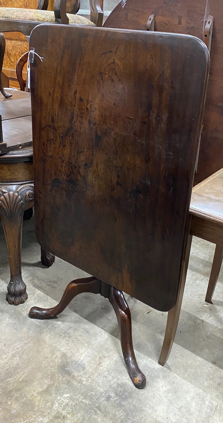 A George III mahogany rectangular tilt top tea table, width 90cm, depth 69cm, height 72cm - Image 3 of 4