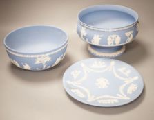 A Wedgwood blue jasper dish, bowl and footed bowl