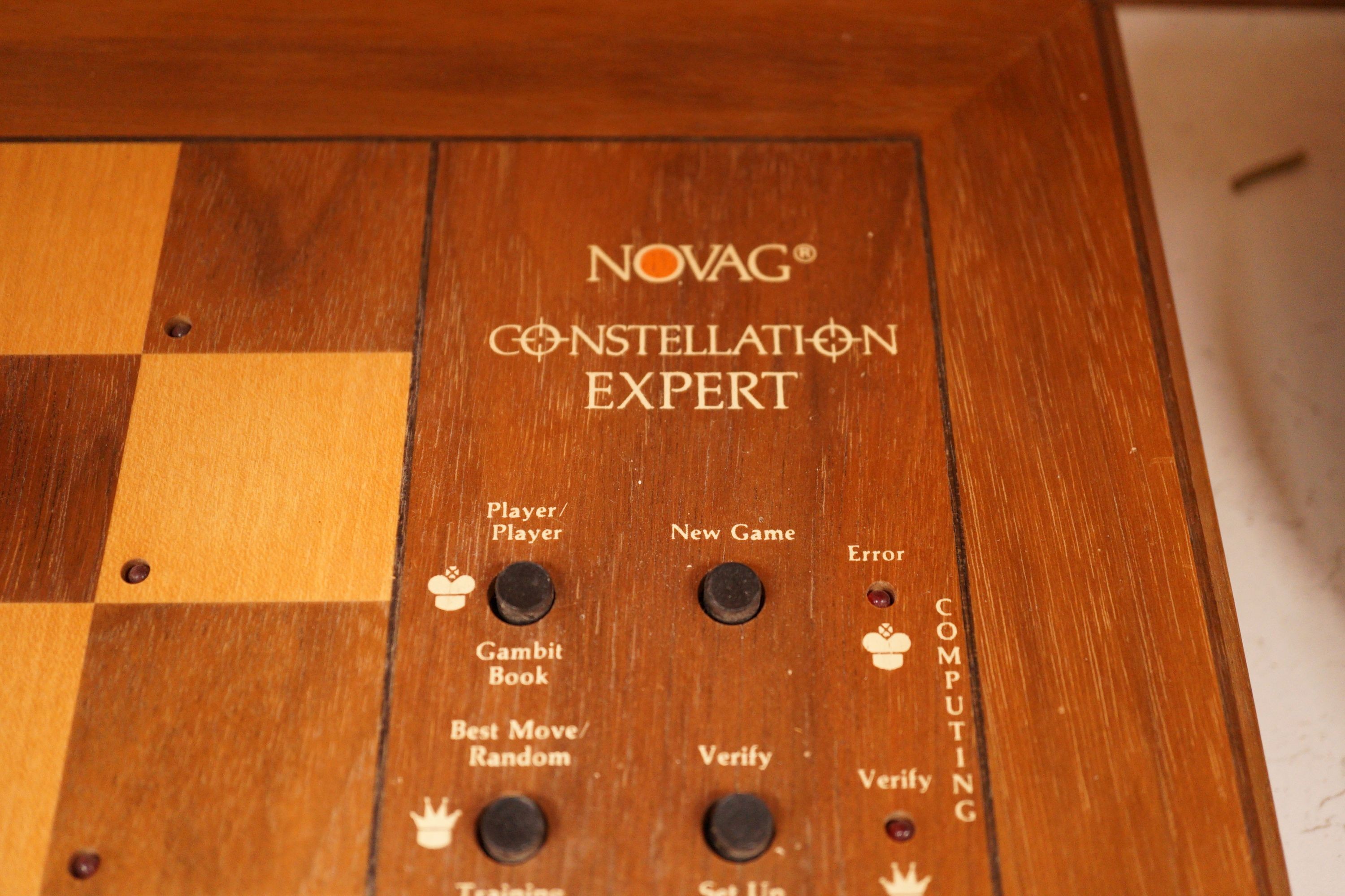 A Novag Constellation Expert electronic chess set with turned wood pieces - Image 3 of 5