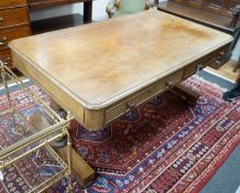 A William IV mahogany library table, width 152cm, depth 85cm, height 71cm