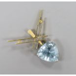 An 18ct and triangular cut aquamarine set drop pendant , overall 43mm, gross weight 10.8 grams.