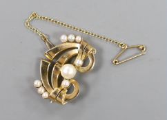 A 14k yellow metal and cultured pearl cluster set geometric brooch , width 30mm, gross weight 7