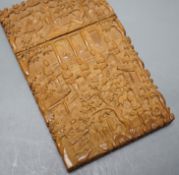 A Canton carved sandalwood card case, 11cm