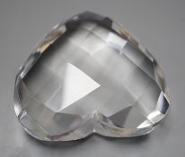 An heart-shape cut glass paperweight, 8cm