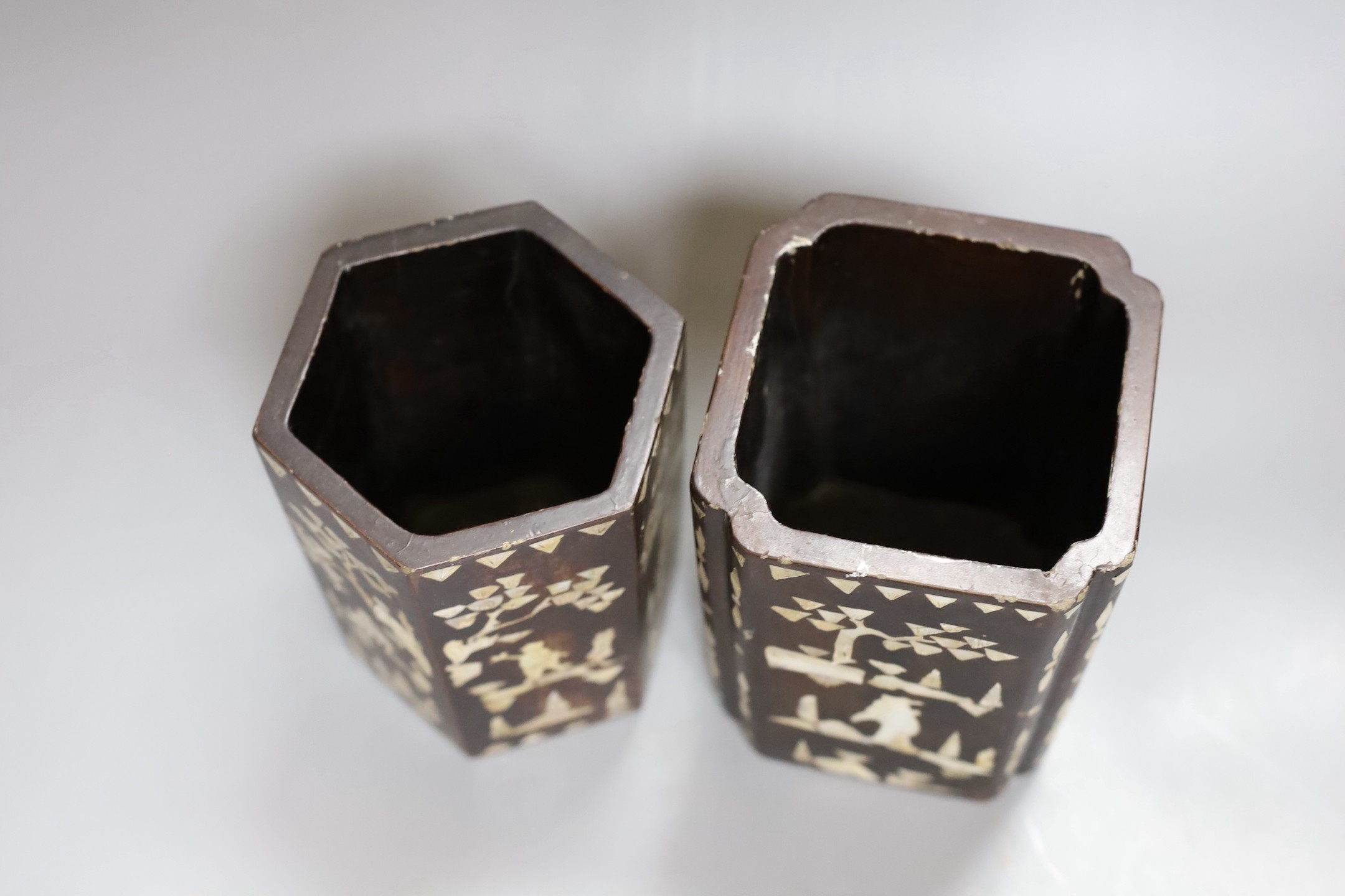 Two Chinese lacquer and mother-of-pearl brush pots, 14cm - Image 3 of 4