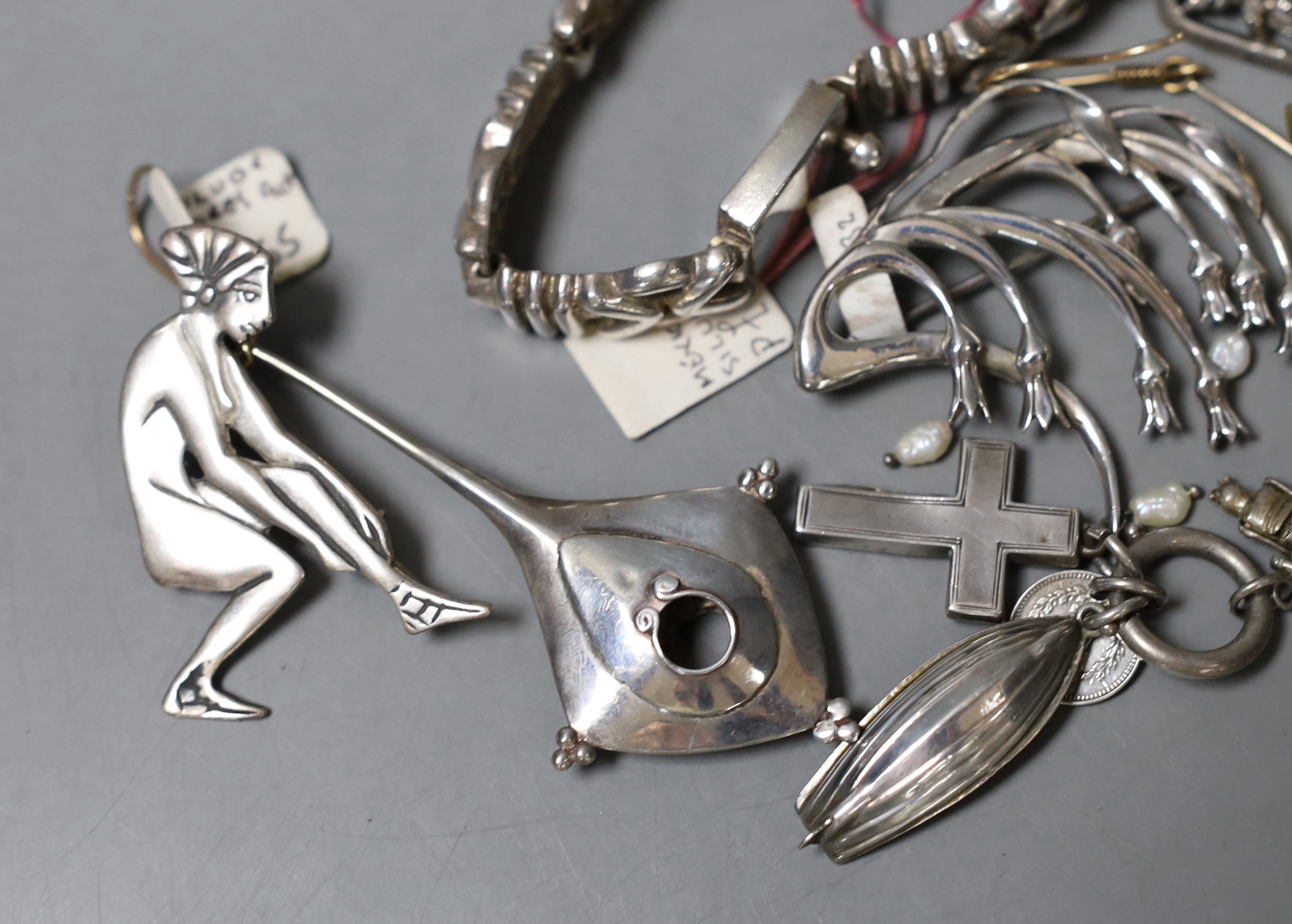 Assorted silver and white metal jewellery, including a belt buckle and stylish pair of drop - Image 2 of 4