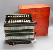 ‘The Peerless Accordeon’, boxed German accordion